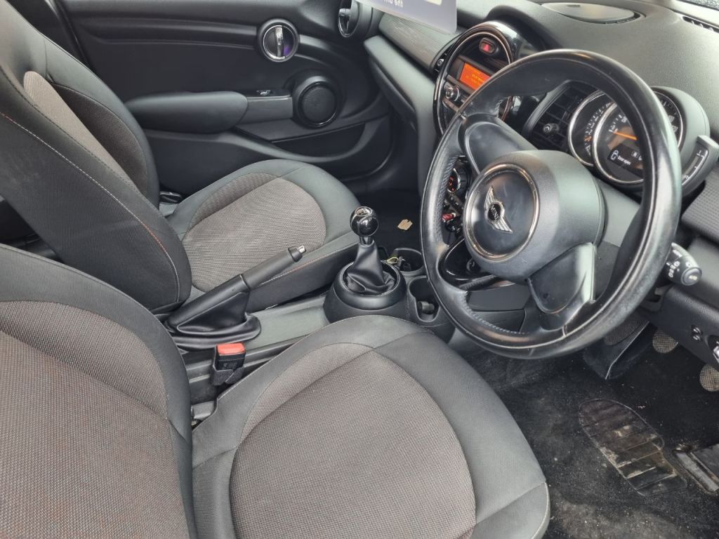 Used MINI Hatch 2017 for sale - 77282867: Photo 4