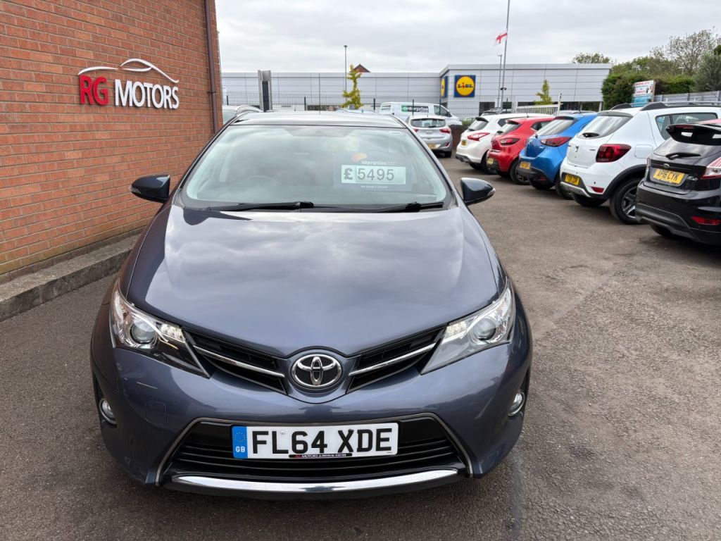 Used Toyota Auris 2014 for sale - 76192934: Photo 5