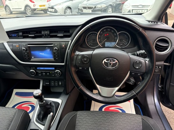 Used Toyota Auris 2014 for sale - 76192934: Photo 8