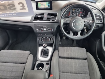 Used Audi Q3 2017 for sale - 78413099: Photo