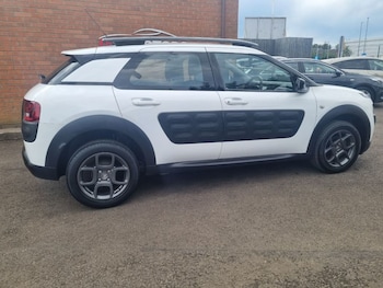 Used Citroen C4 Cactus 2017 for sale - 79103060: Photo