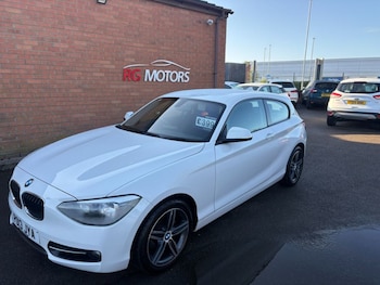 2013 - 114i Sport White 3dr Hatch