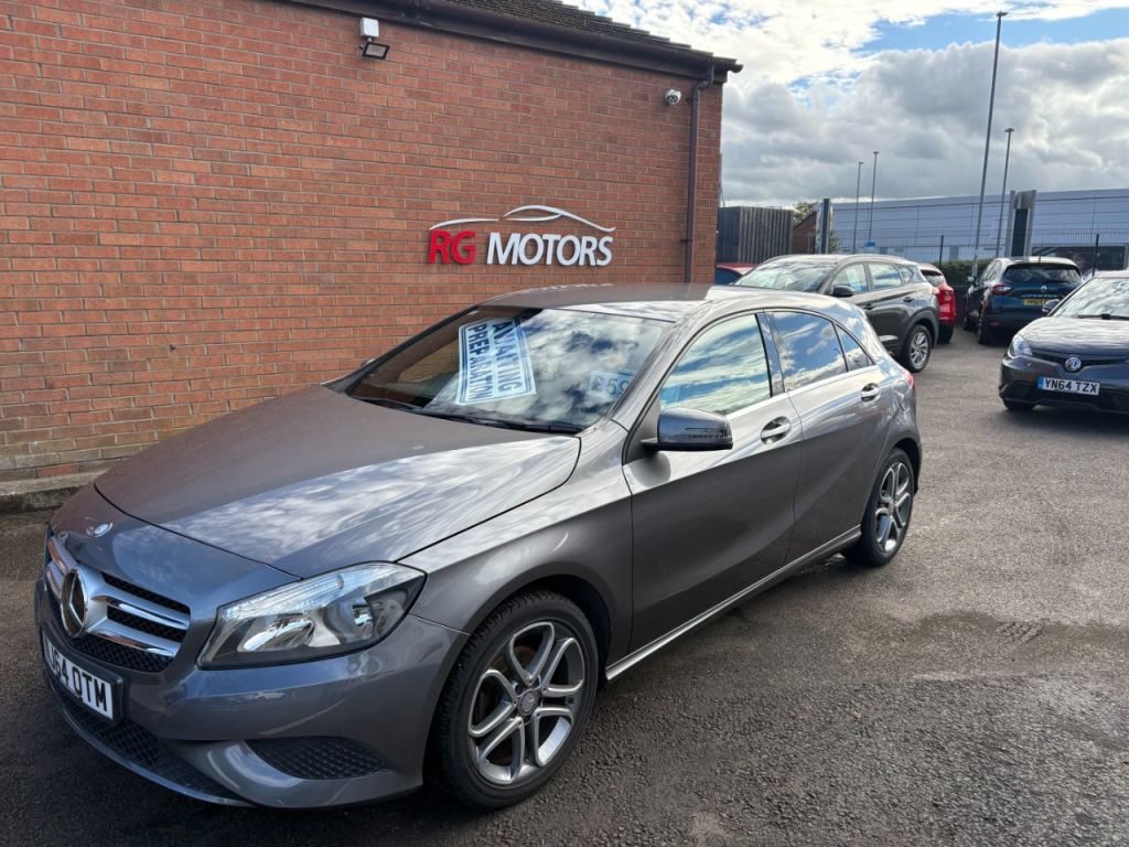 Used Mercedes-Benz A-Class 2014 for sale - 76329847: Photo 1