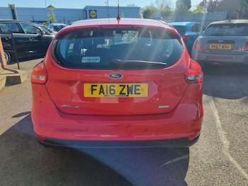 Used Ford Focus 2016 for sale - 78420645: Photo