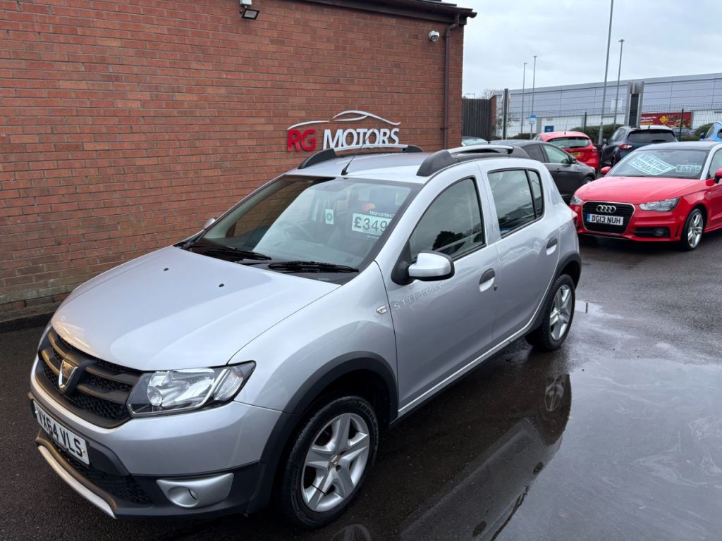 Used Dacia Sandero Stepway 2014 for sale - 76395505: Photo 1