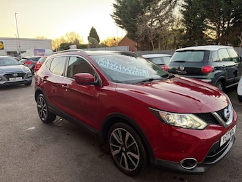 Used Nissan Qashqai 2017 for sale - 76546055: Photo