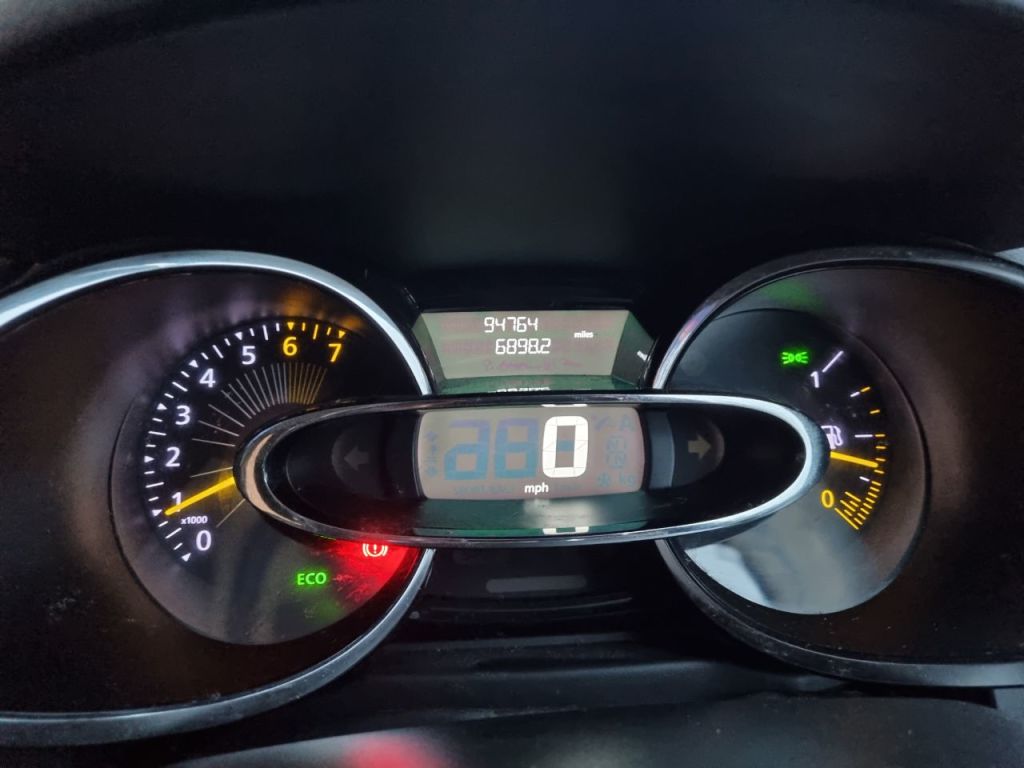 Used Renault Clio 2013 for sale - 77037586: Photo 10