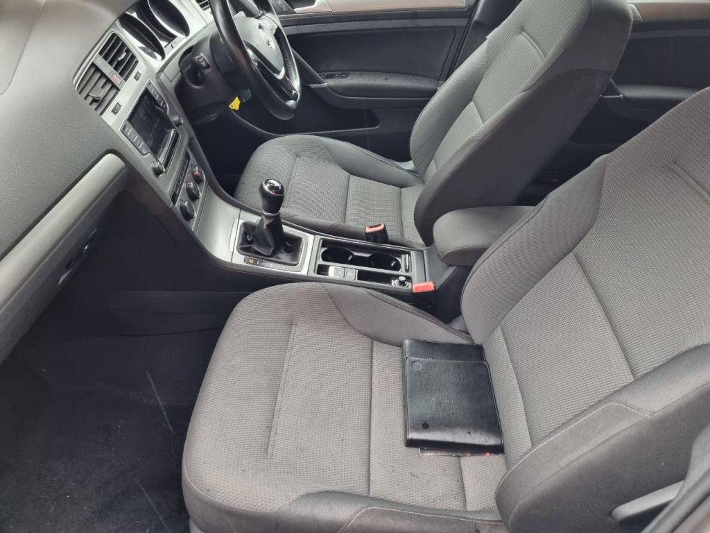 Used Volkswagen Golf 2014 for sale - 77287260: Photo 11