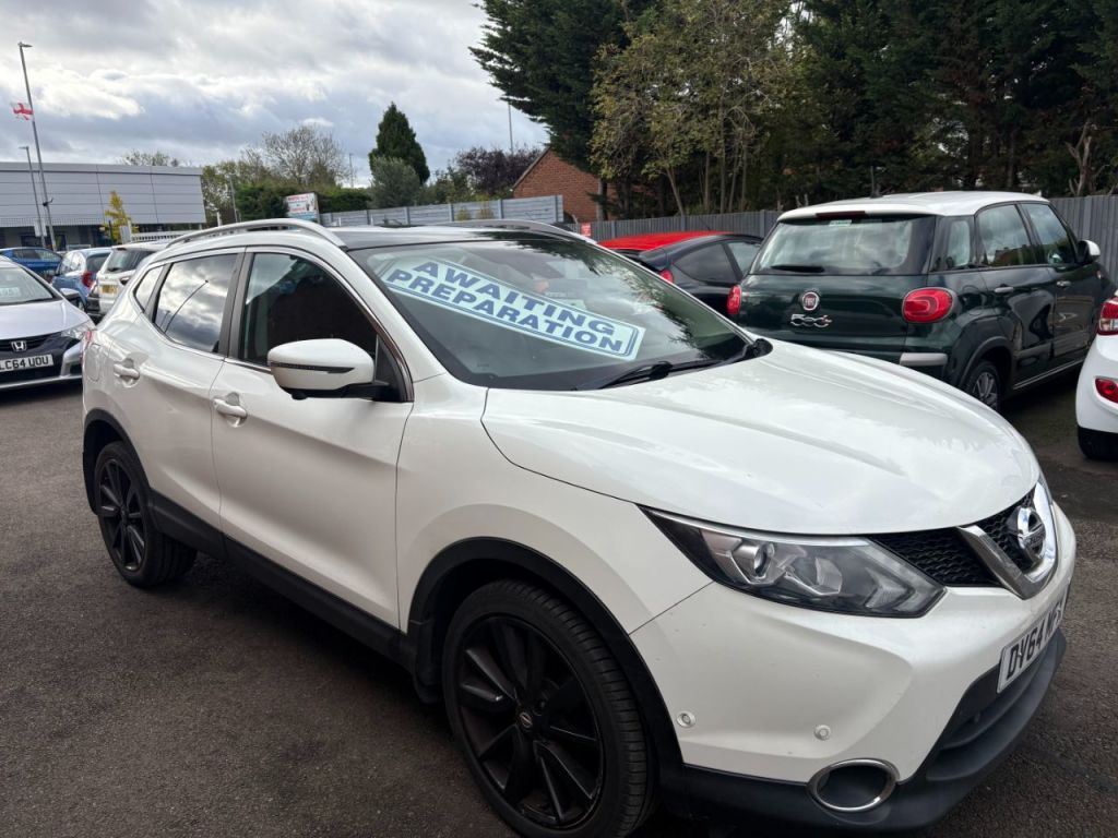 Used Nissan Qashqai 2014 for sale - 76355984: Photo 2