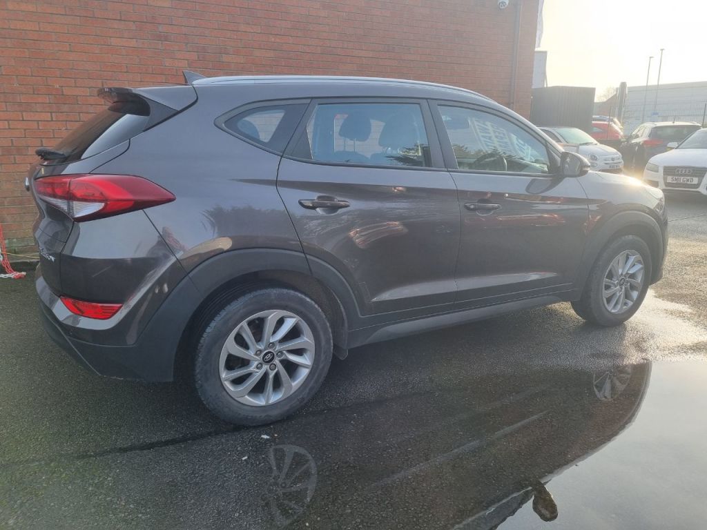 Used Hyundai TUCSON 2017 for sale - 77026459: Photo 2