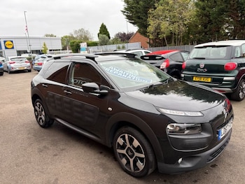 Used Citroen C4 Cactus 2017 for sale - 76287072: Photo