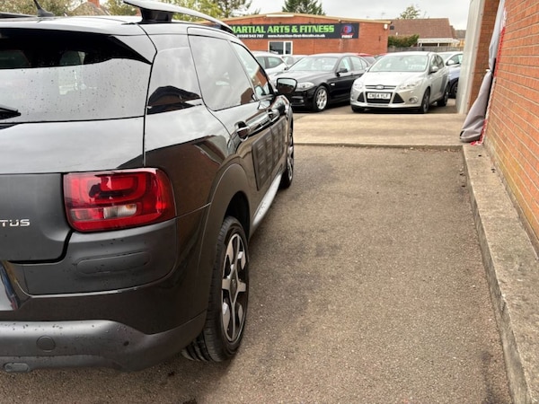 Used Citroen C4 Cactus 2017 for sale - 76287072: Photo 6