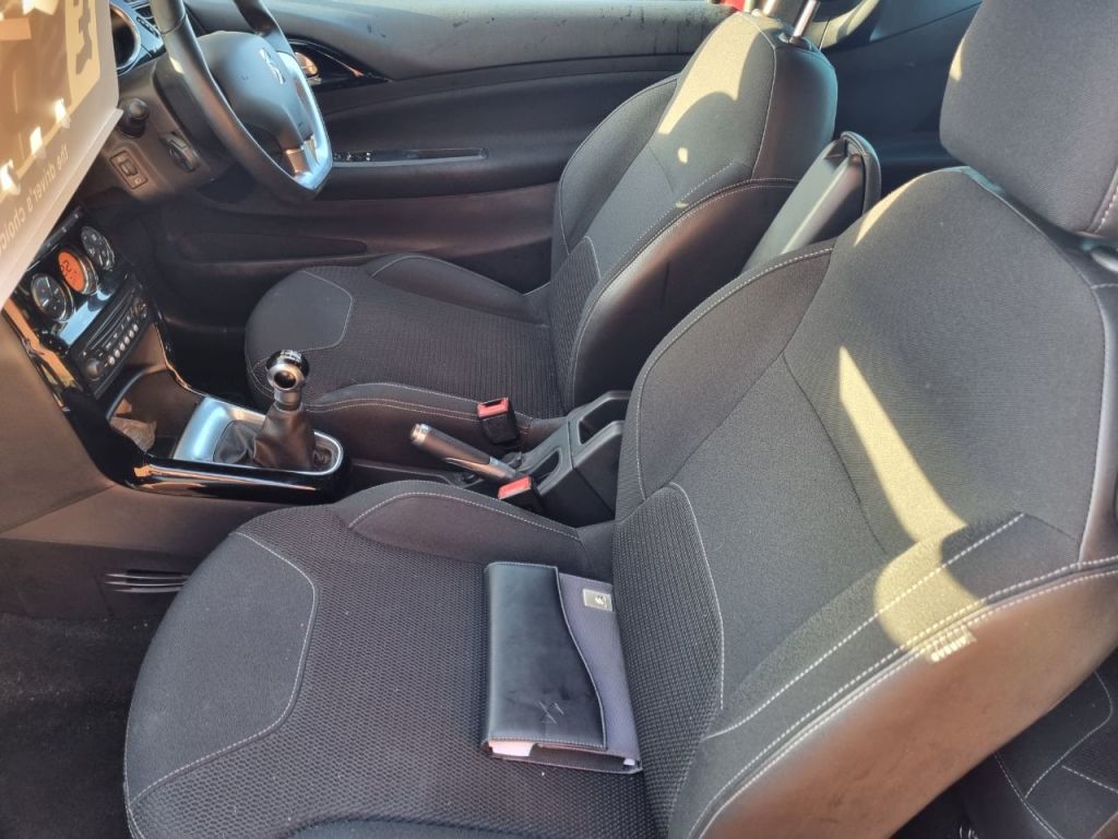 Used Citroen DS3 2013 for sale - 77355019: Photo 2