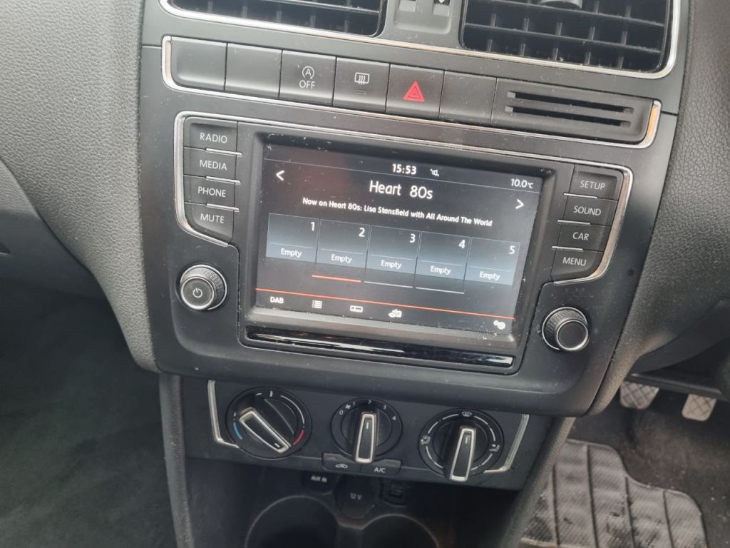 Used Volkswagen Polo 2015 for sale - 78095767: Photo 4