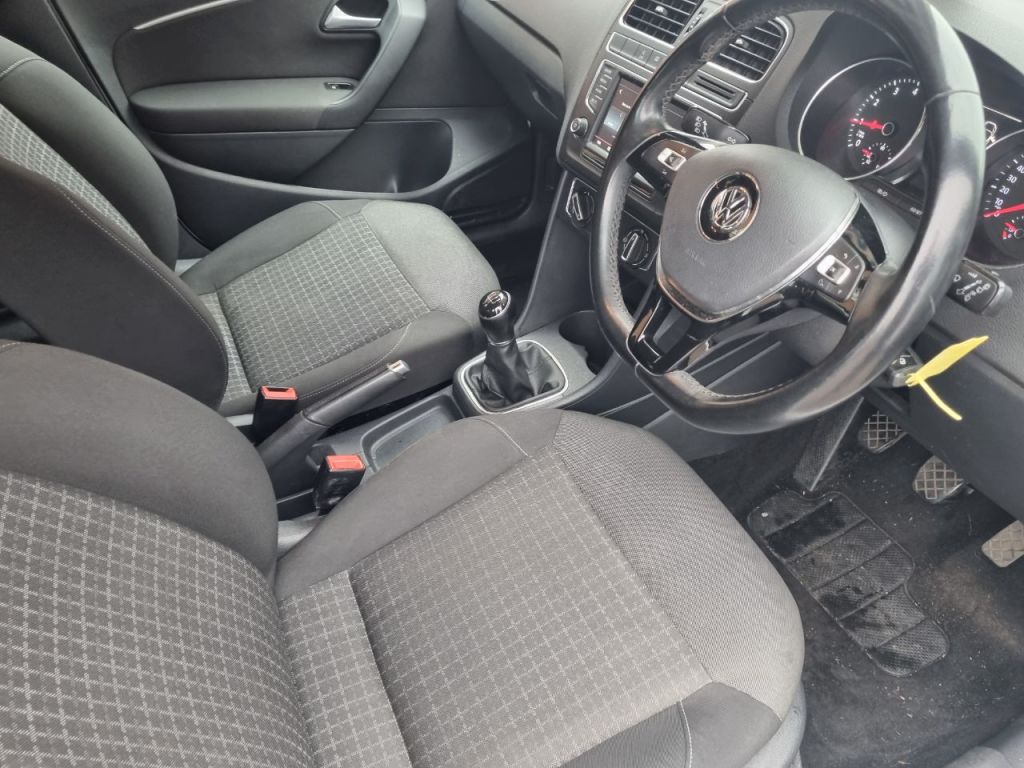 Used Volkswagen Polo 2015 for sale - 78095767: Photo 6