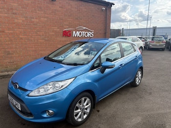 2009 - 1.4 Zetec 5dr