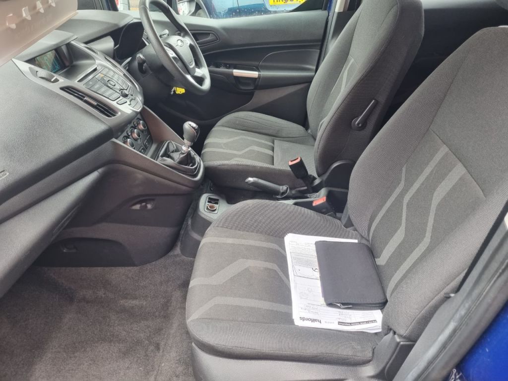 Used Ford Tourneo Connect 2015 for sale - 77431518: Photo 10