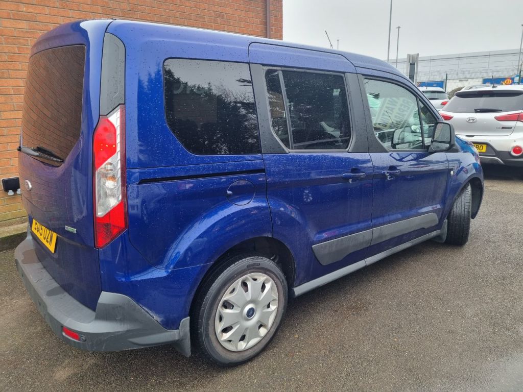 Used Ford Tourneo Connect 2015 for sale - 77431518: Photo 3