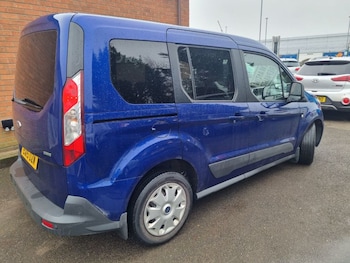 Used Ford Tourneo Connect 2015 for sale - 77431518: Photo