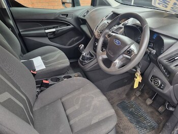 Used Ford Tourneo Connect 2015 for sale - 77431518: Photo