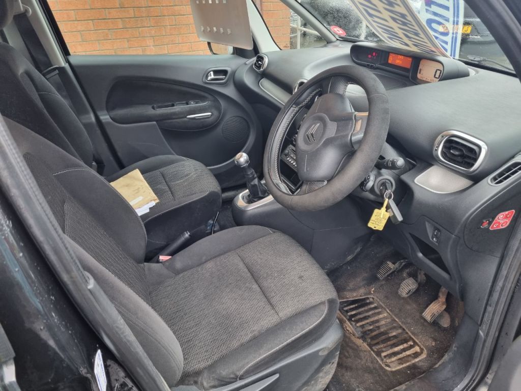 Used Citroen C3 Picasso 2011 for sale - 77692427: Photo 7