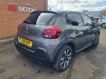 Used Citroen C3 2018 for sale - 79572799: Photo