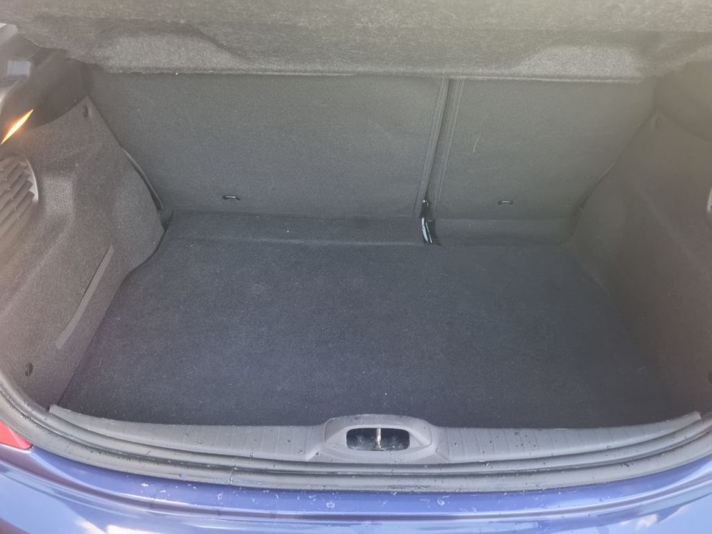 Used Peugeot 208 2014 for sale - 77836245: Photo 13