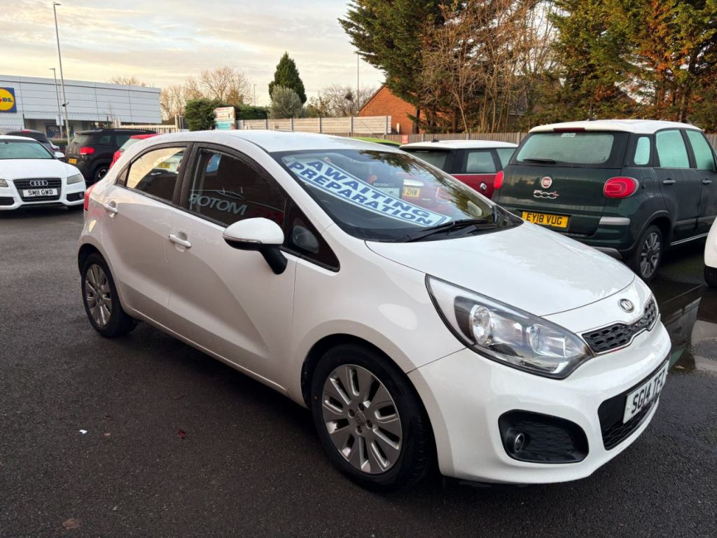 Used Kia Rio 2014 for sale - 76830479: Photo 2
