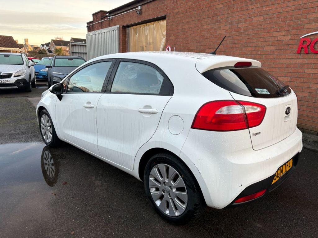 Used Kia Rio 2014 for sale - 76830479: Photo 6
