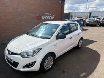 2014 - 1.2 Classic White 5dr Hatch