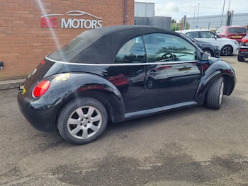 Used Volkswagen Beetle 2004 for sale - 78886477: Photo
