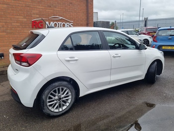 Used Kia Rio 2020 for sale - 78926043: Photo