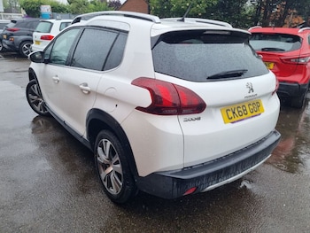 Used Peugeot 2008 2018 for sale - 78874469: Photo