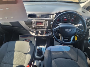 Used Kia Rio 2016 for sale - 79437308: Photo