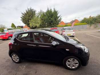 Used Hyundai i10 2014 for sale - 74802550: Photo