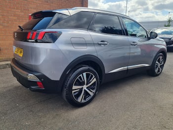 Used Peugeot 3008 2018 for sale - 79629923: Photo