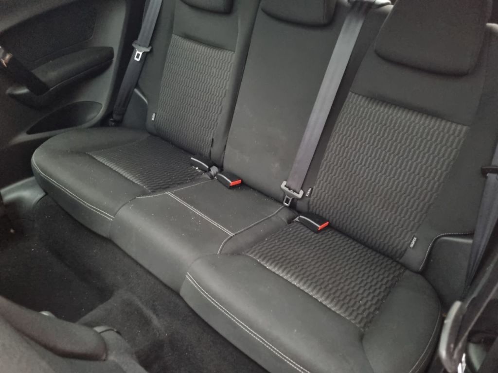 Used Peugeot 208 2014 for sale - 77593310: Photo 6