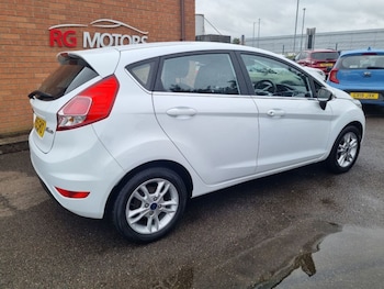 Used Ford Fiesta 2015 for sale - 78926051: Photo
