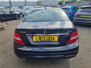 Used Mercedes-Benz C Class 2013 for sale - 78524425: Photo