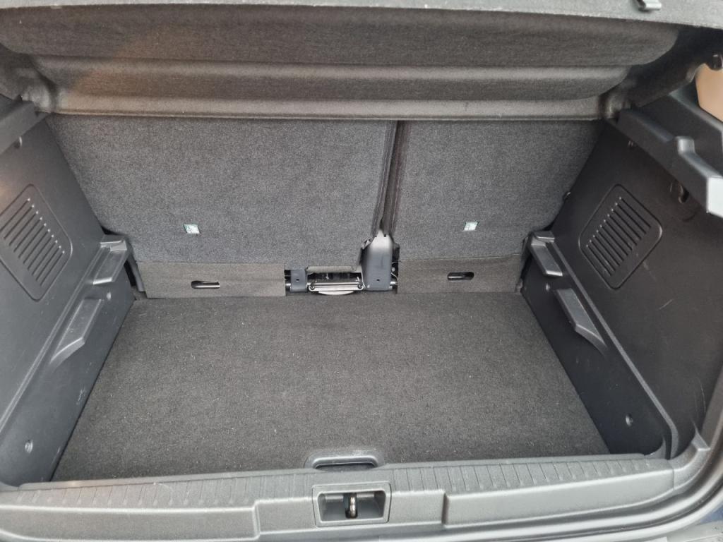 Used Renault Captur 2019 for sale - 77654156: Photo 19