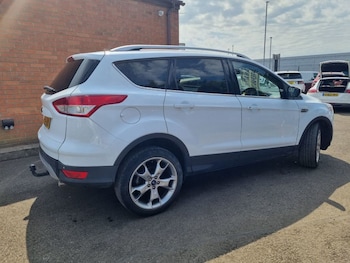 Used Ford Kuga 2015 for sale - 78737076: Photo