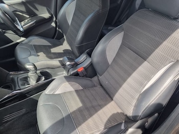 Used Peugeot 2008 2018 for sale - 78631123: Photo