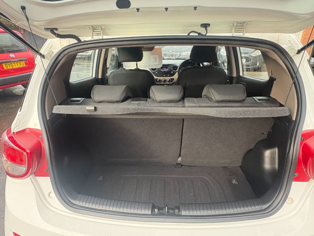 Used Hyundai i10 2016 for sale - 76205844: Photo 10