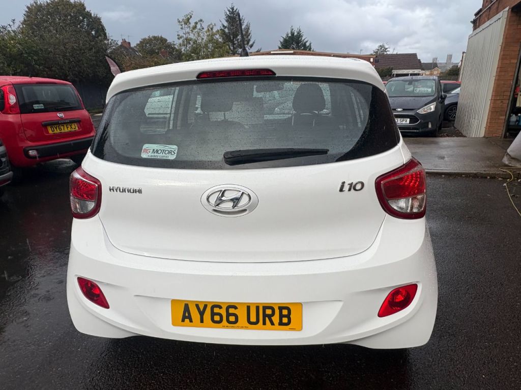 Used Hyundai i10 2016 for sale - 76205844: Photo 6