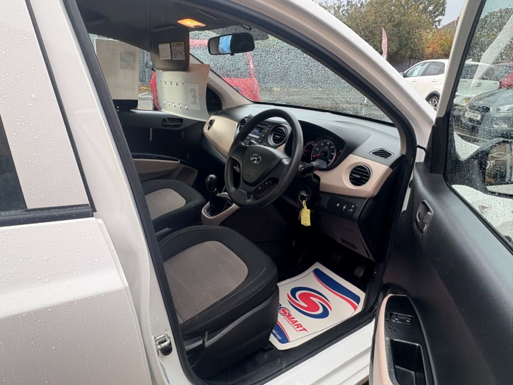 Used Hyundai i10 2016 for sale - 76205844: Photo 7