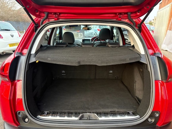 Used Peugeot 2008 2018 for sale - 74493636: Photo 10