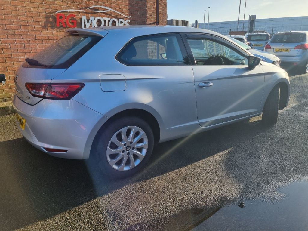 Used SEAT Leon 2017 for sale - 77355018: Photo 2