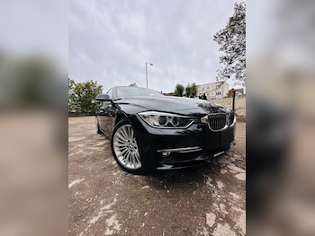 Used BMW 3 Series 2015 for sale - 76022635: Photo