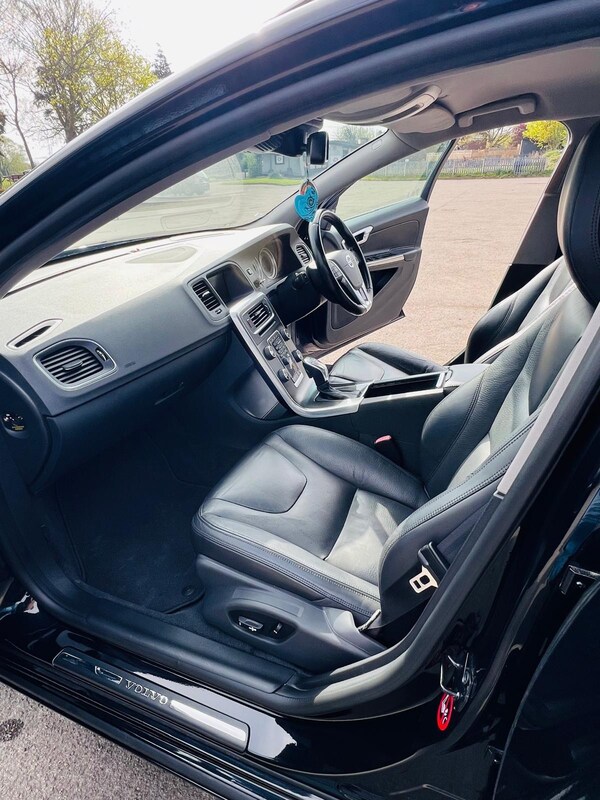 Used Volvo V60 for sale - 74455205: Photo 17