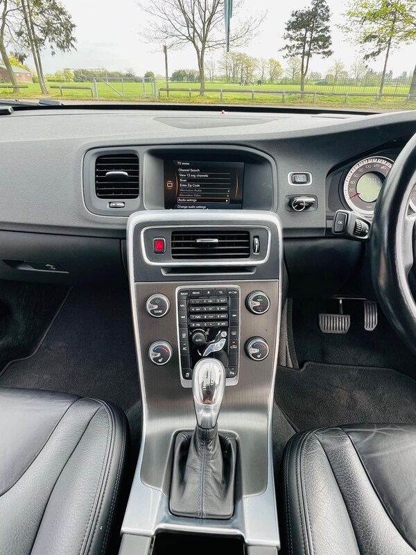 Used Volvo V60 for sale - 74455205: Photo 19